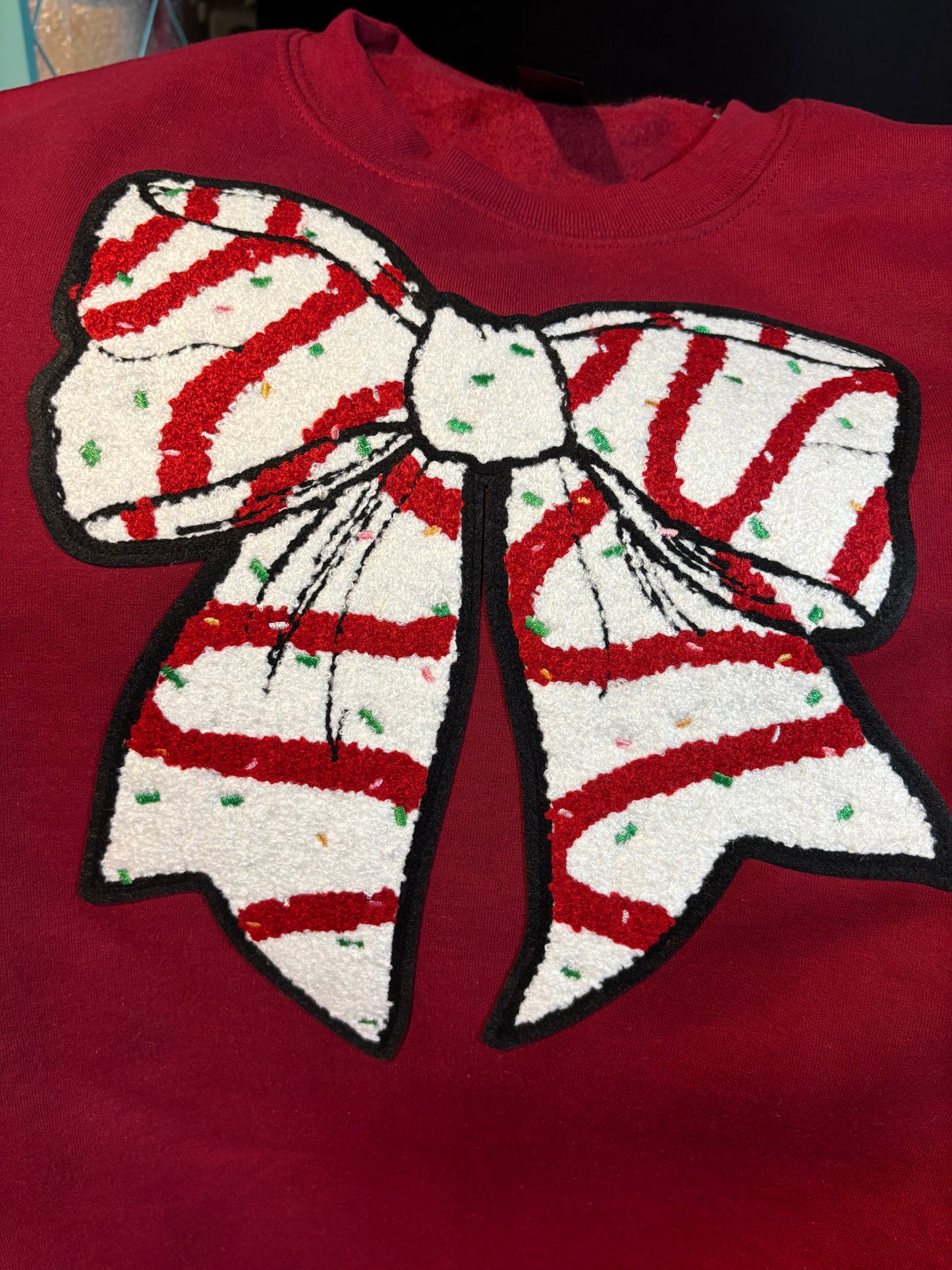 Christmas cake bow crewneck sweatshirt