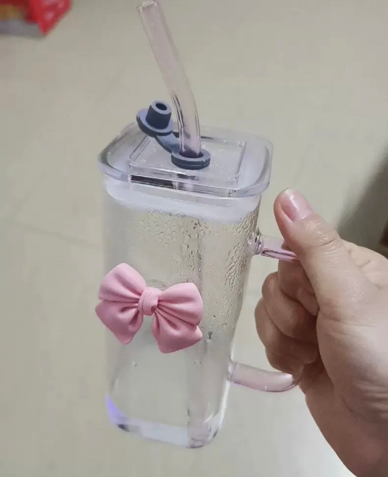 Large drinking glass with handle, lid, straw and matching bow/heart or sunflower on cup and straw